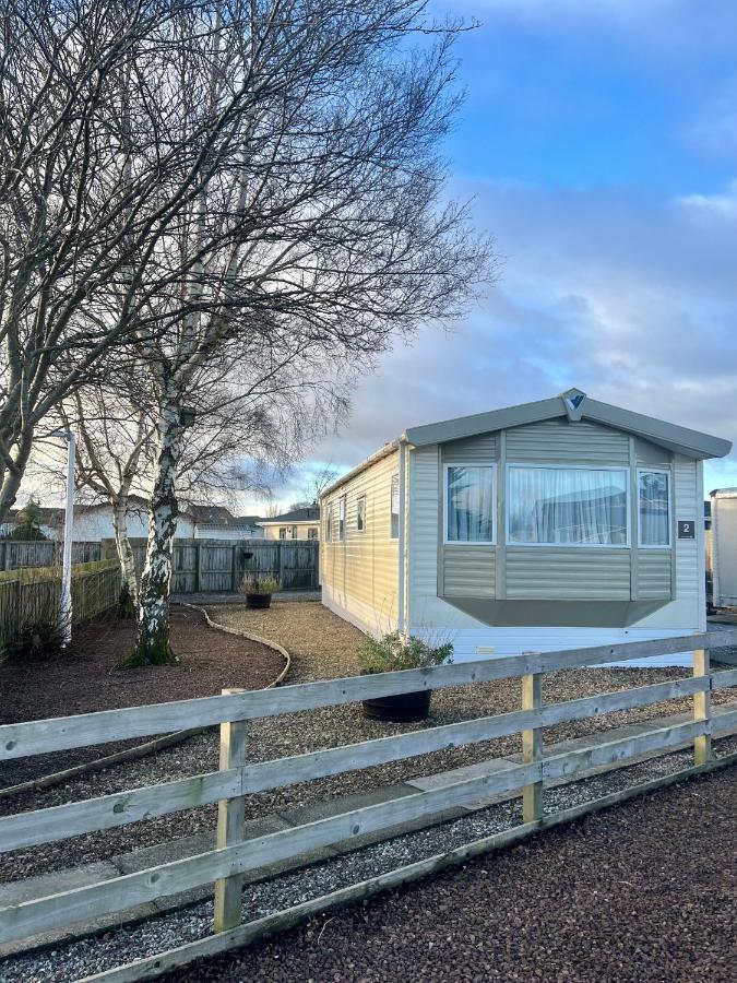 3 Bedroom Self-Catering Holiday Home Stepps Exterior photo