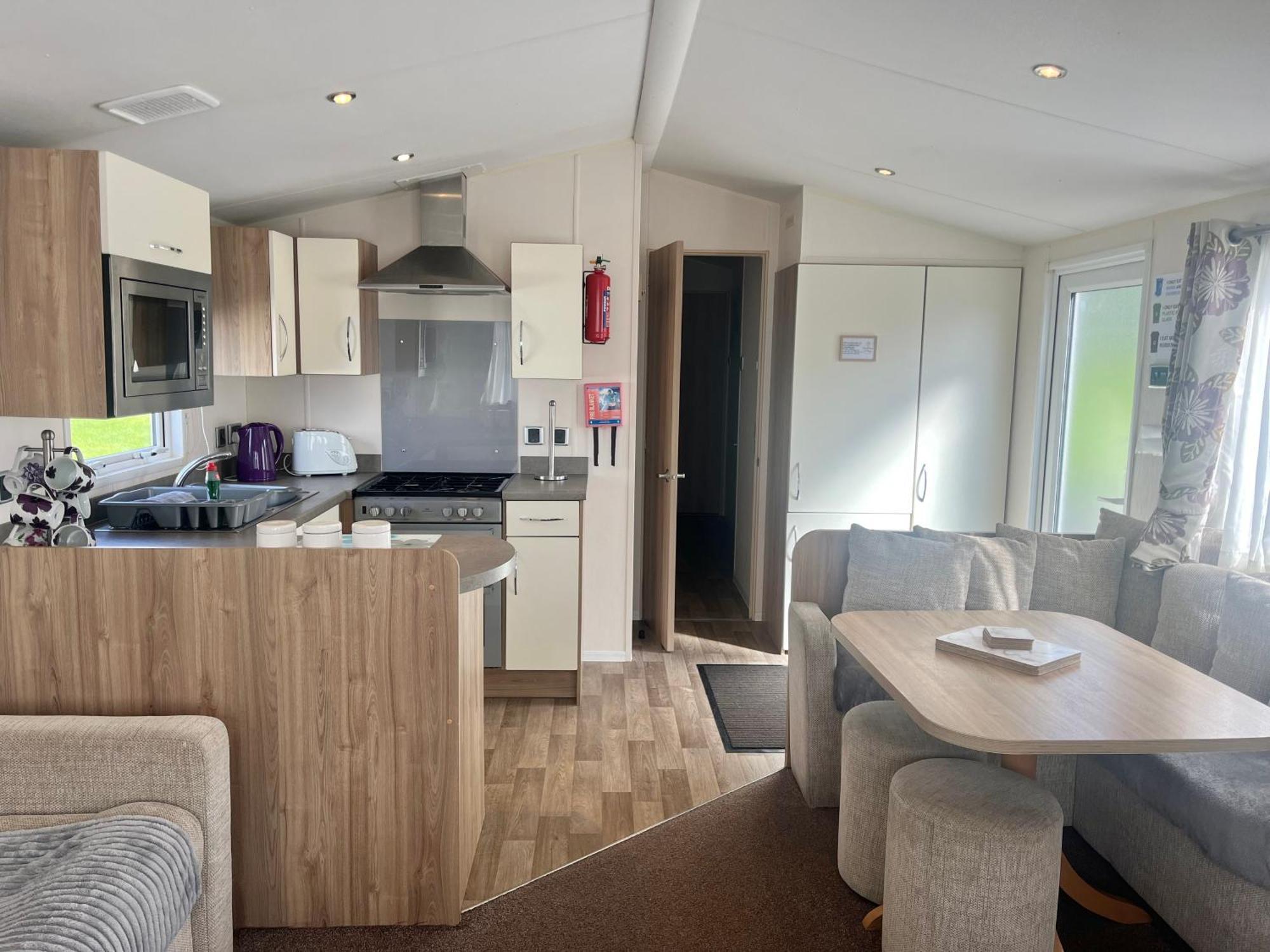3 Bedroom Self-Catering Holiday Home Stepps Exterior photo